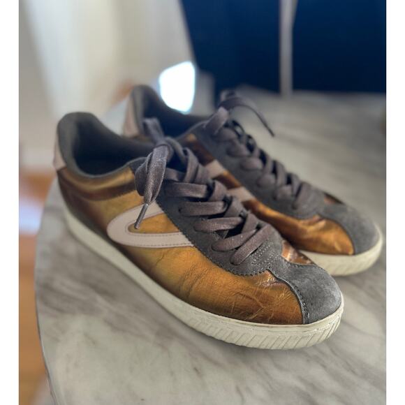 Tretorn Callie Olive Green & Pink Bronze Iridescent Sneaker - Picture 1 of 9